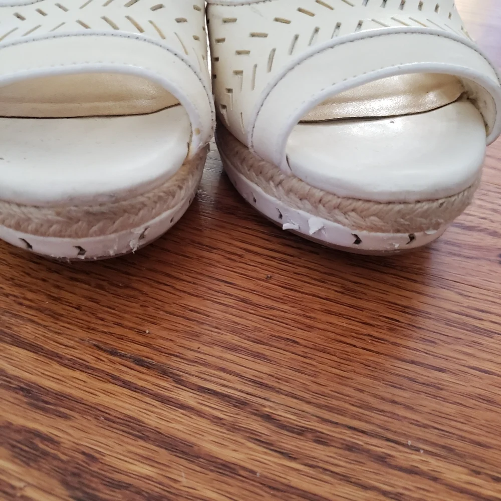 Gianni Bini Cream Wedge Espadrille Heels